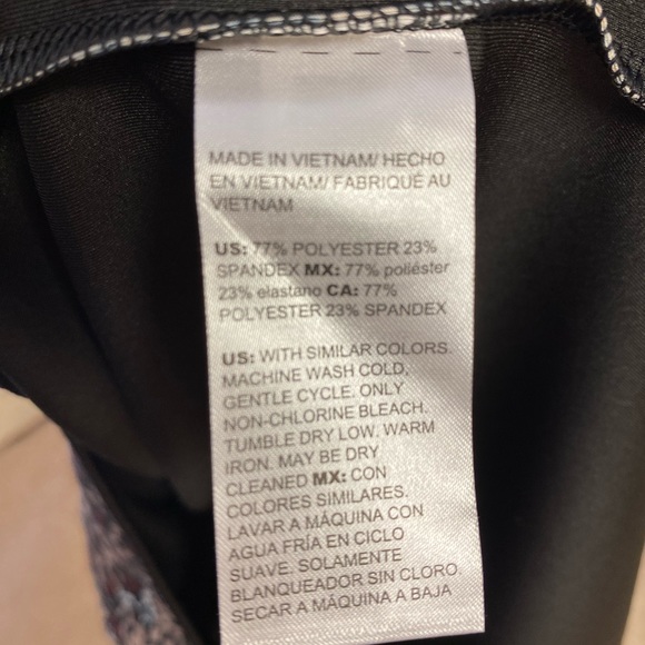 NWT Chico’s Animal Print Sleeveless MIDI Dress - Picture 3 of 5